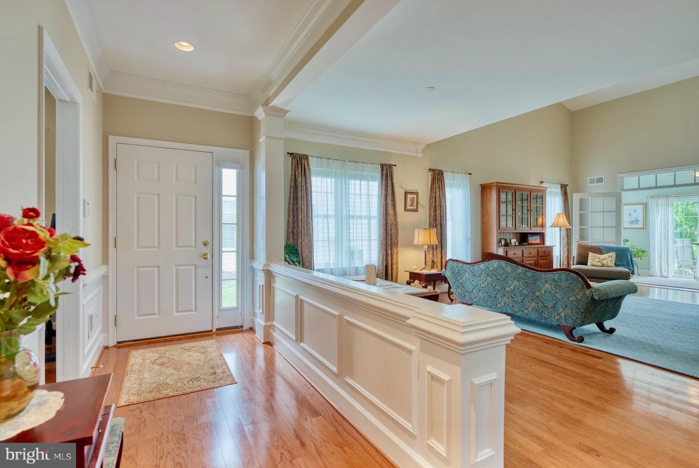 44458 Maltese Falcon Square photo 8