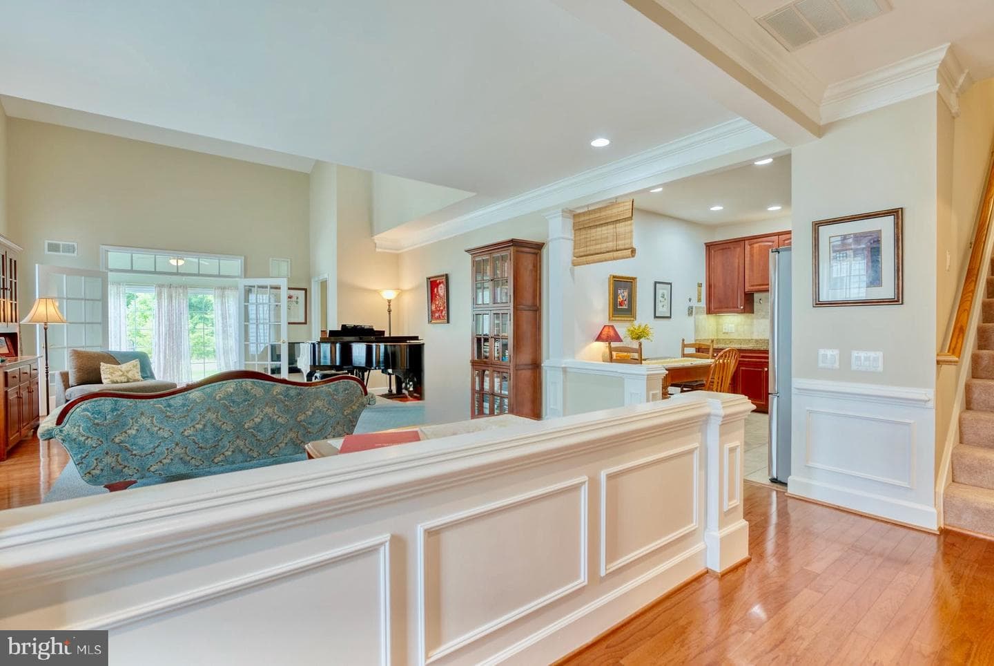 44458 Maltese Falcon Square photo 9
