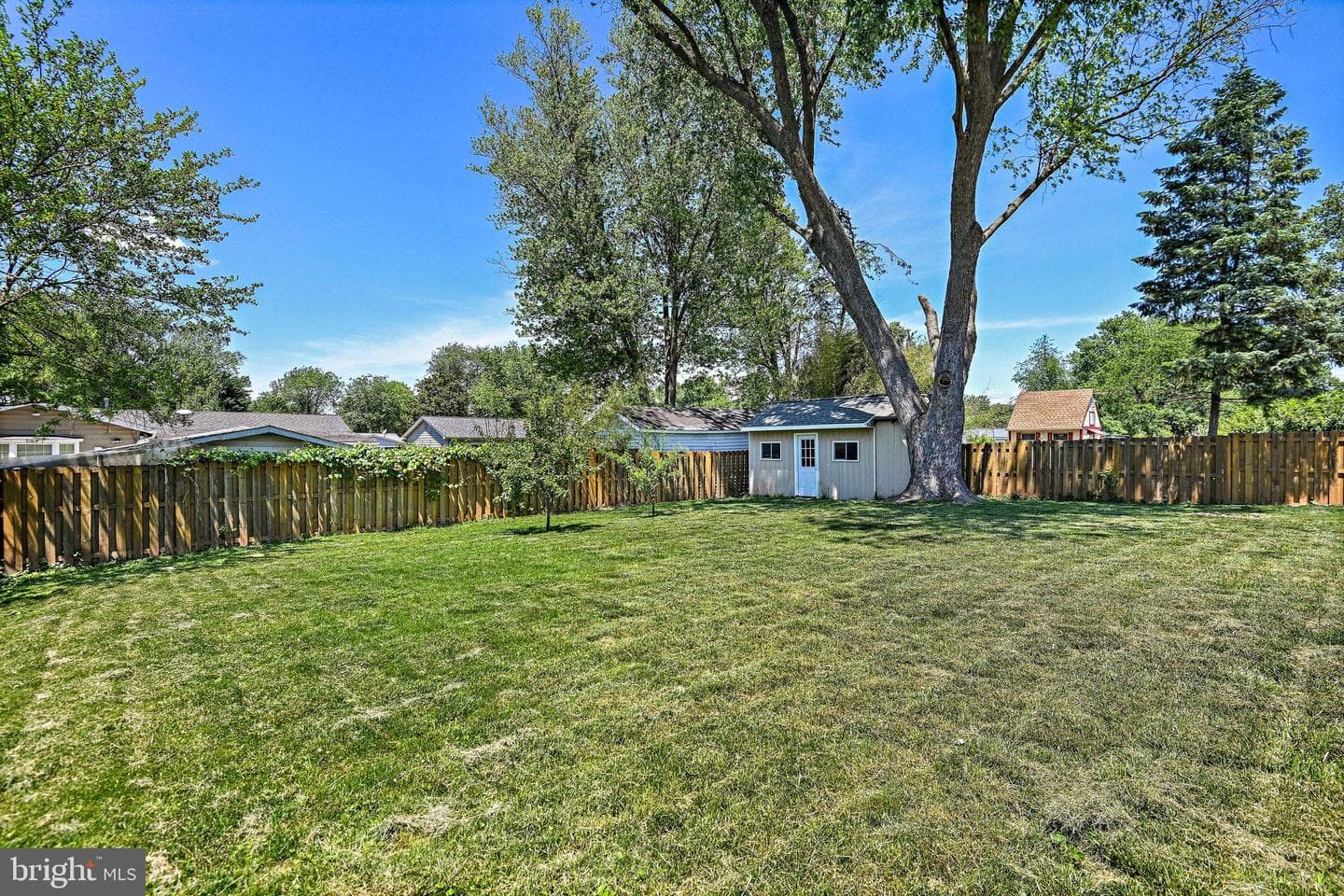 103 N Cypress Road photo 27