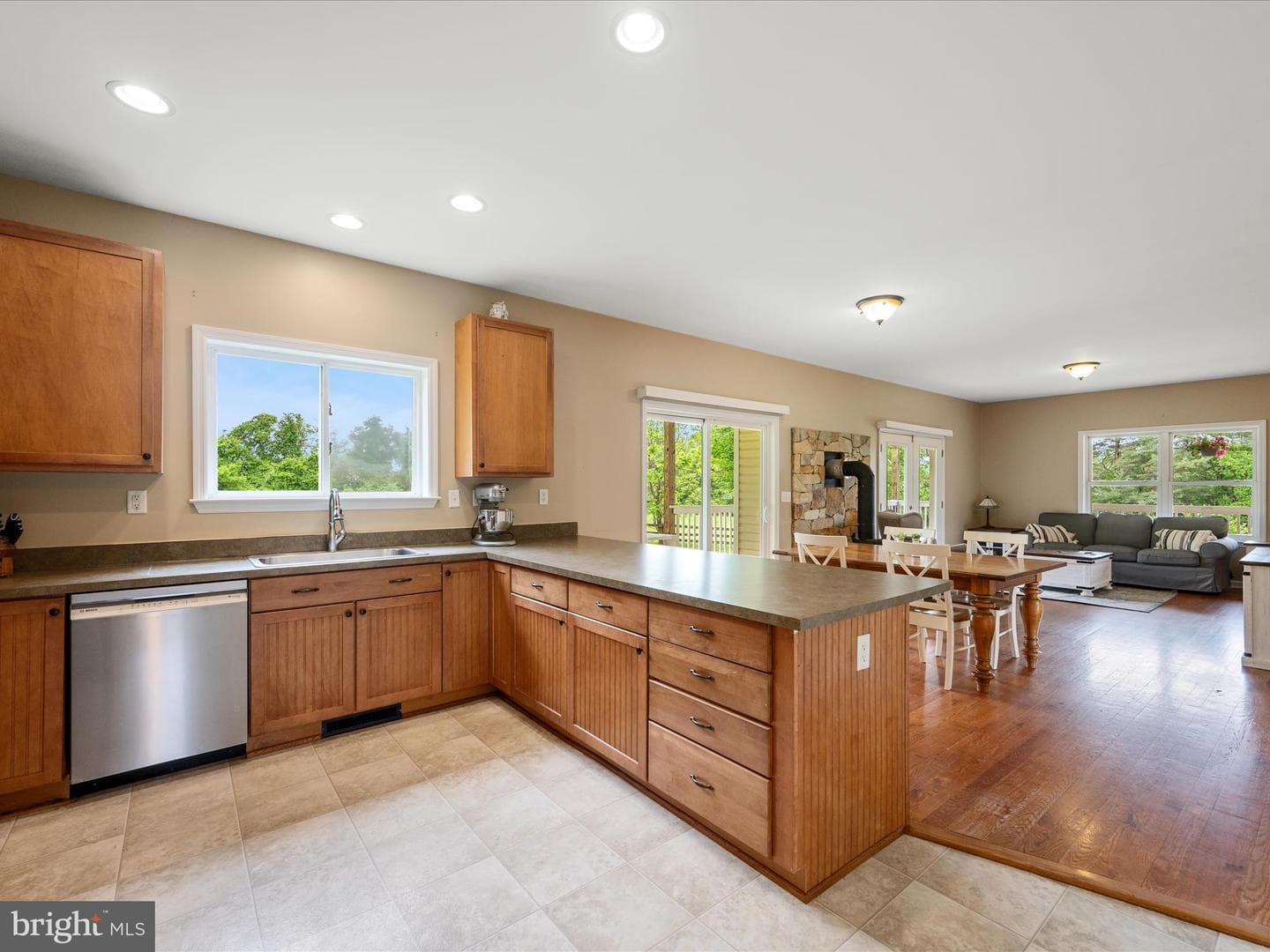 36711 Philomont Road photo 26