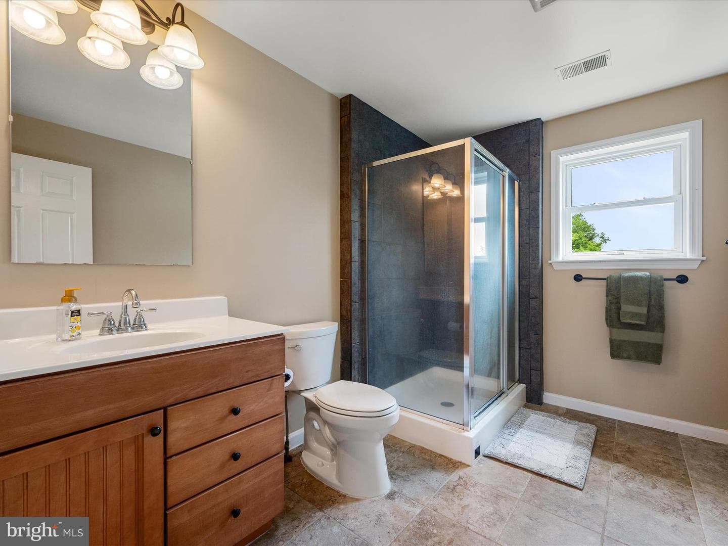 36711 Philomont Road photo 42