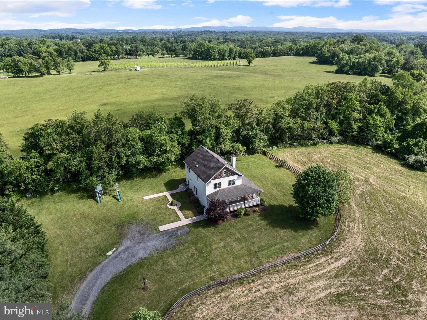 36711 Philomont Road photo 62