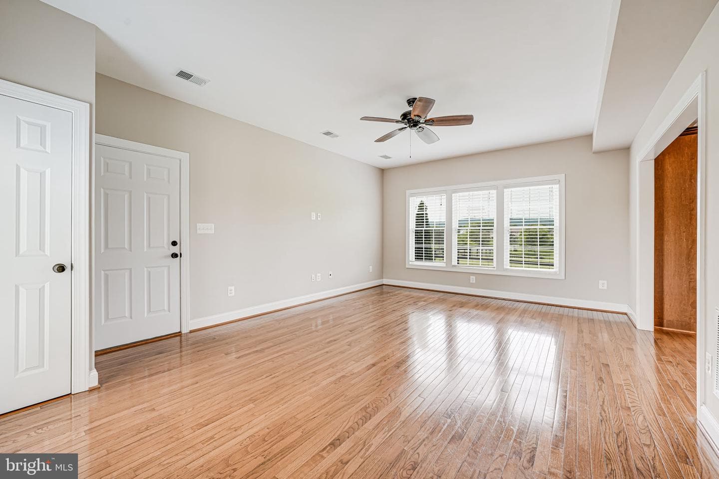 38452 Millstone photo 35