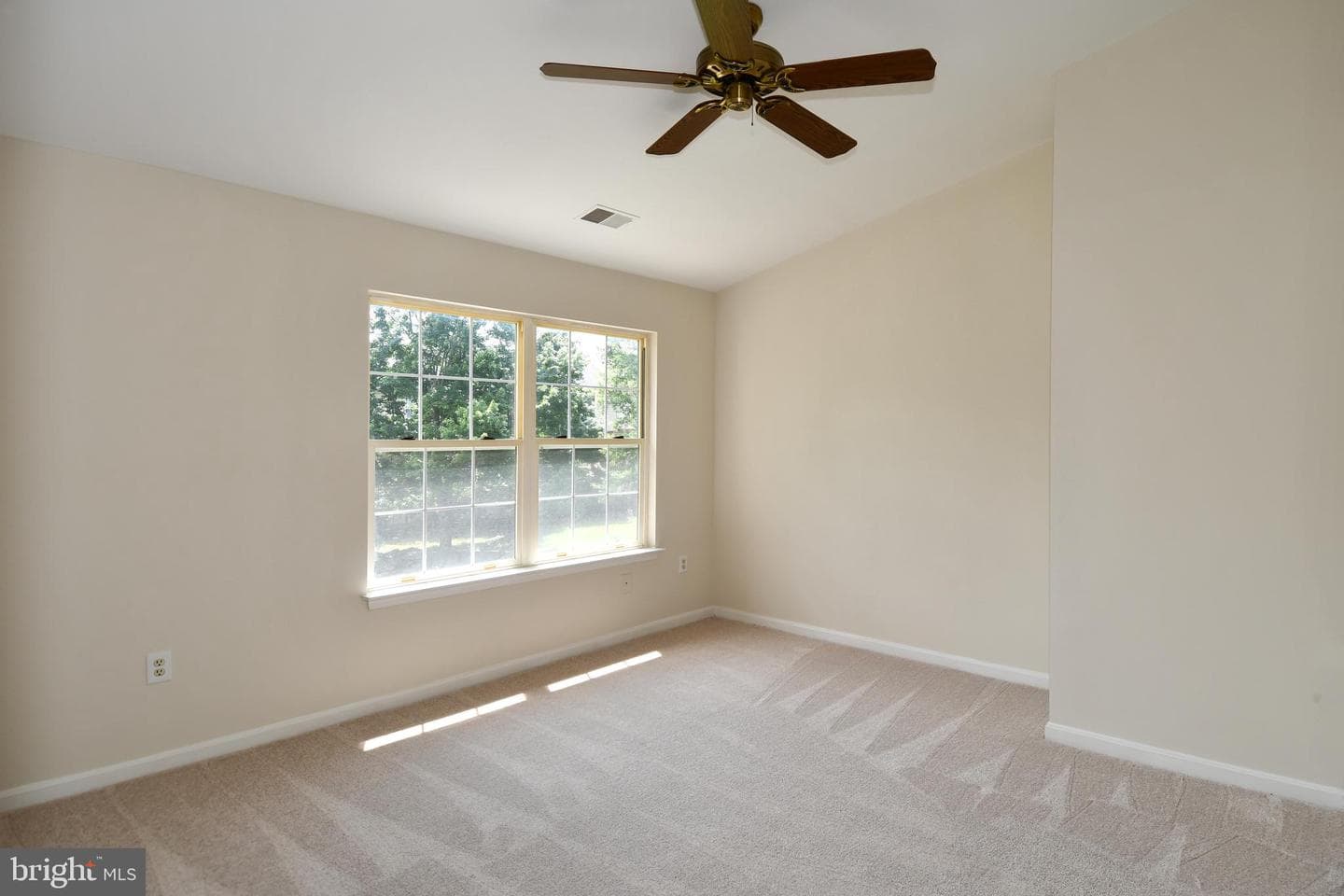 43193 Ribboncrest Terrace photo 12