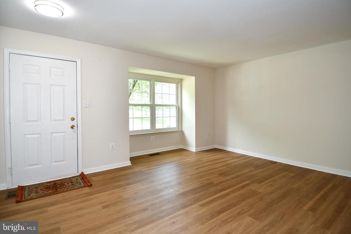43193 Ribboncrest Terrace photo 2