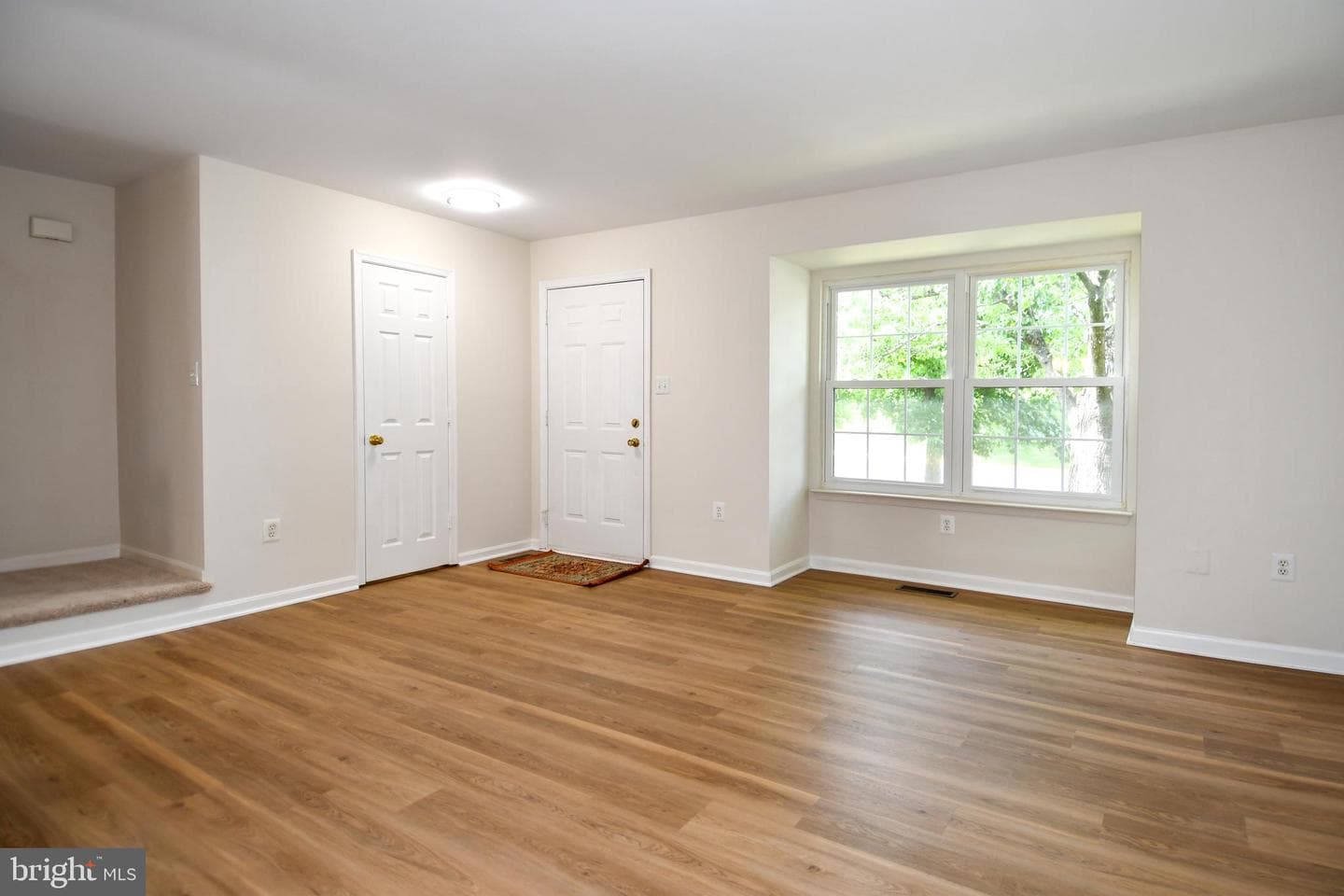 43193 Ribboncrest Terrace photo 3