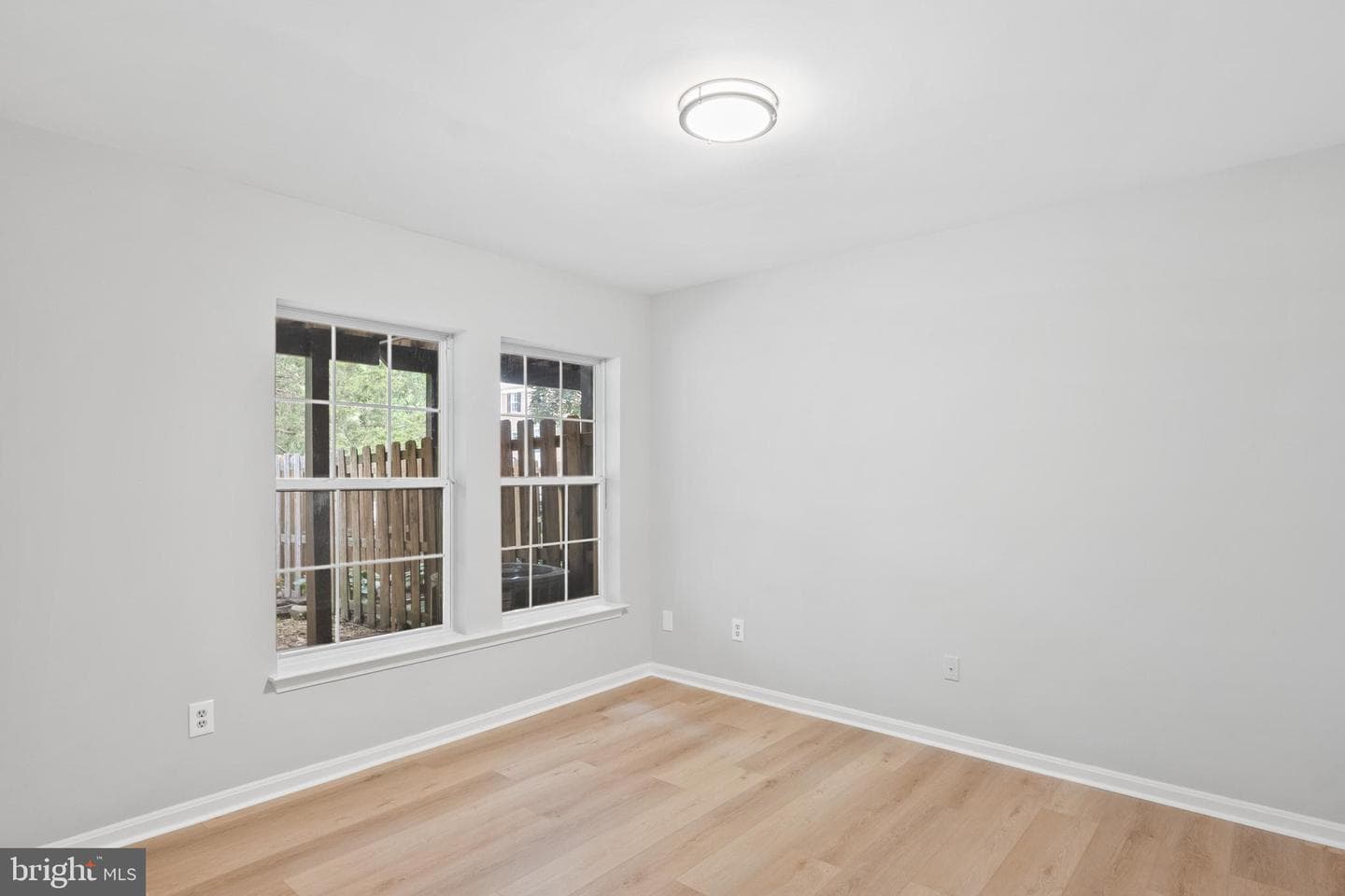 20683 Waterfall Branch Terrace photo 10