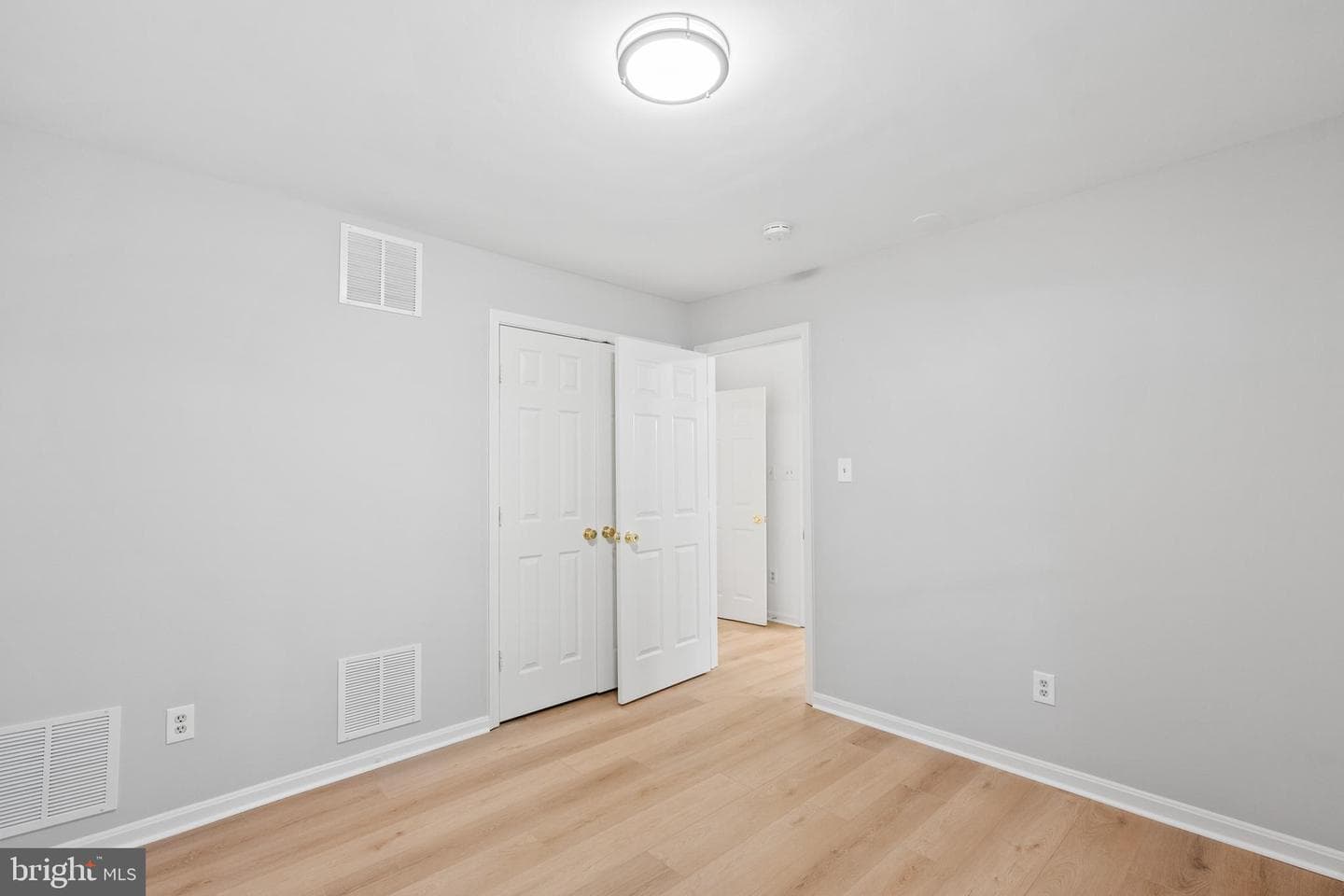 20683 Waterfall Branch Terrace photo 11