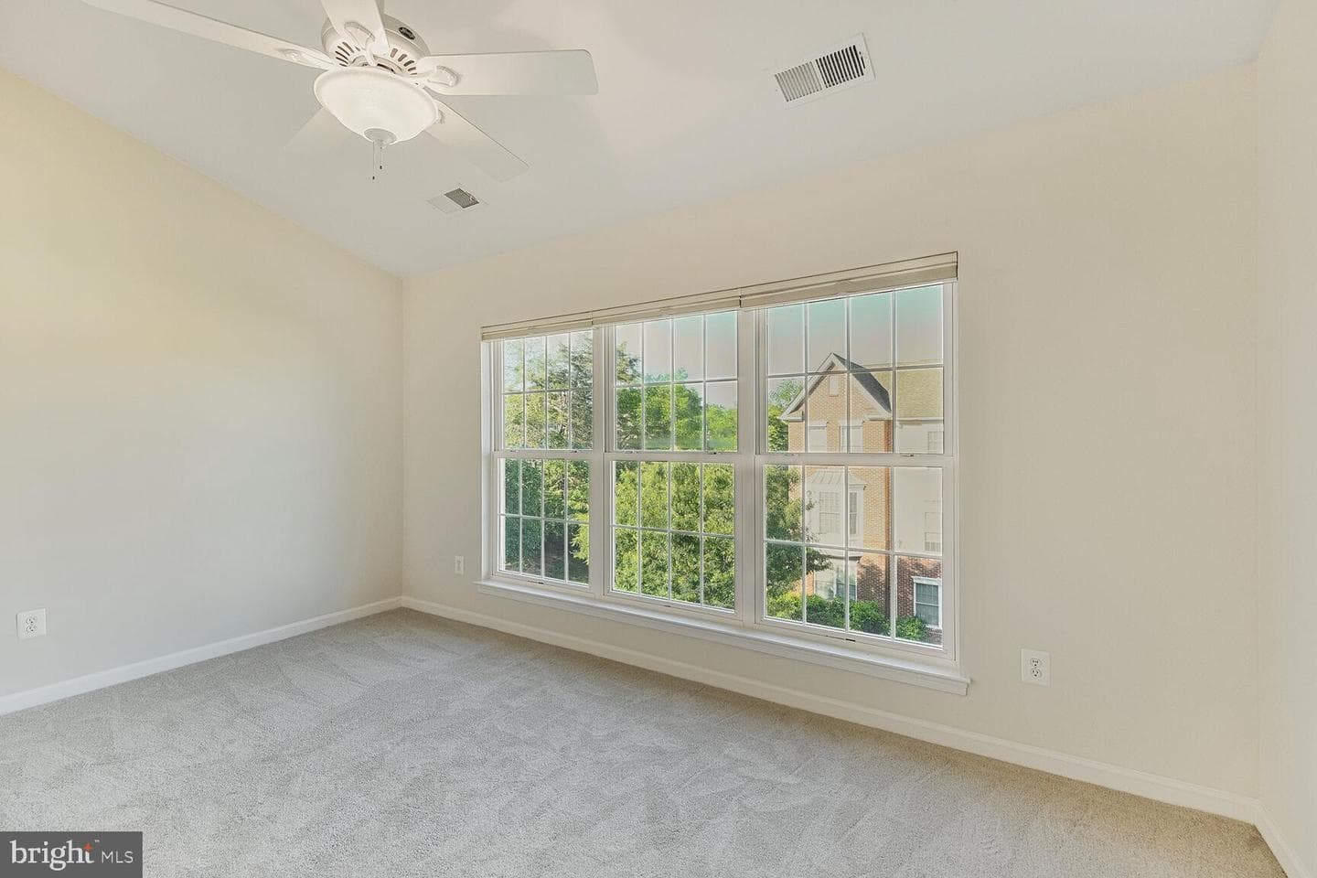 25122 Omaha Terrace photo 28