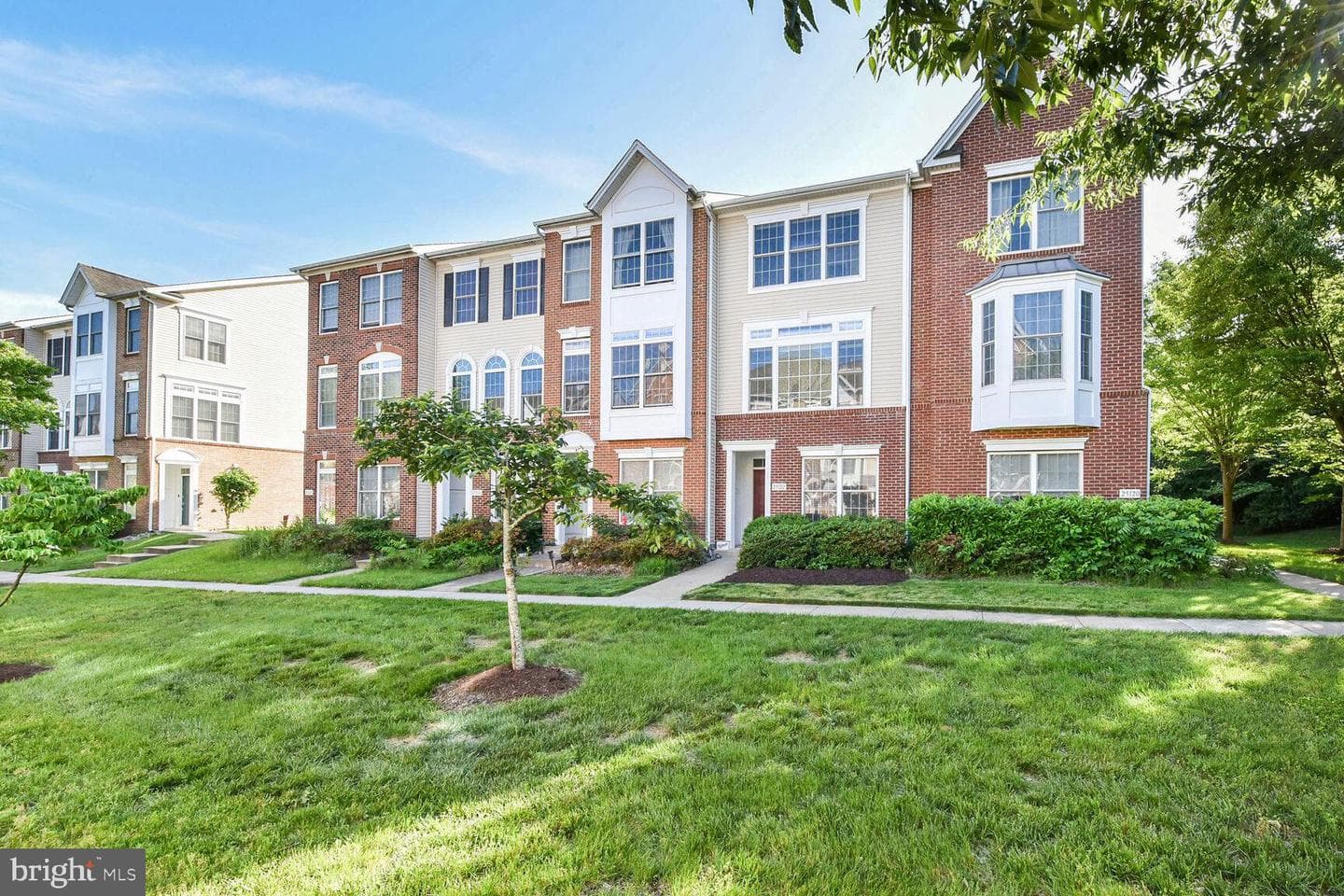 25122 Omaha Terrace photo 3