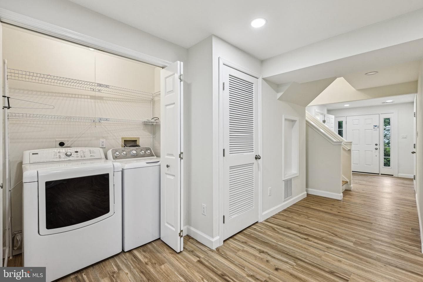 43212 Chokeberry Square photo 6