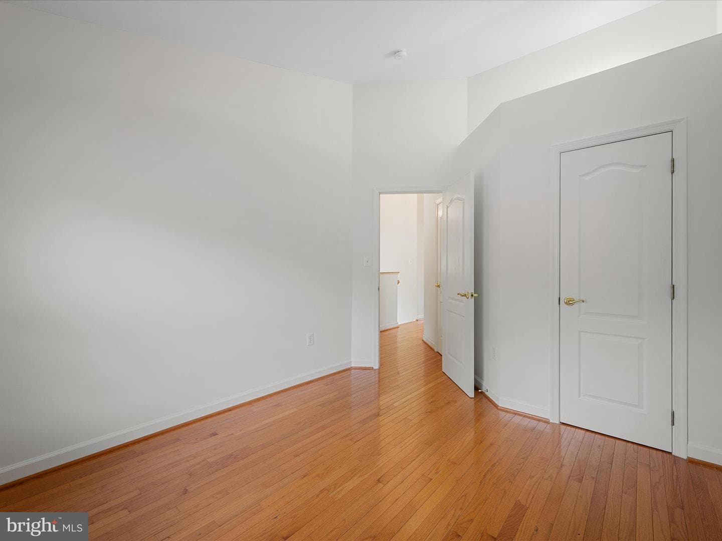 119 Maximillian Court SW photo 24