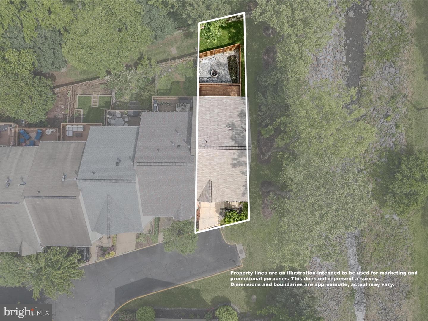 119 Maximillian Court SW photo 46