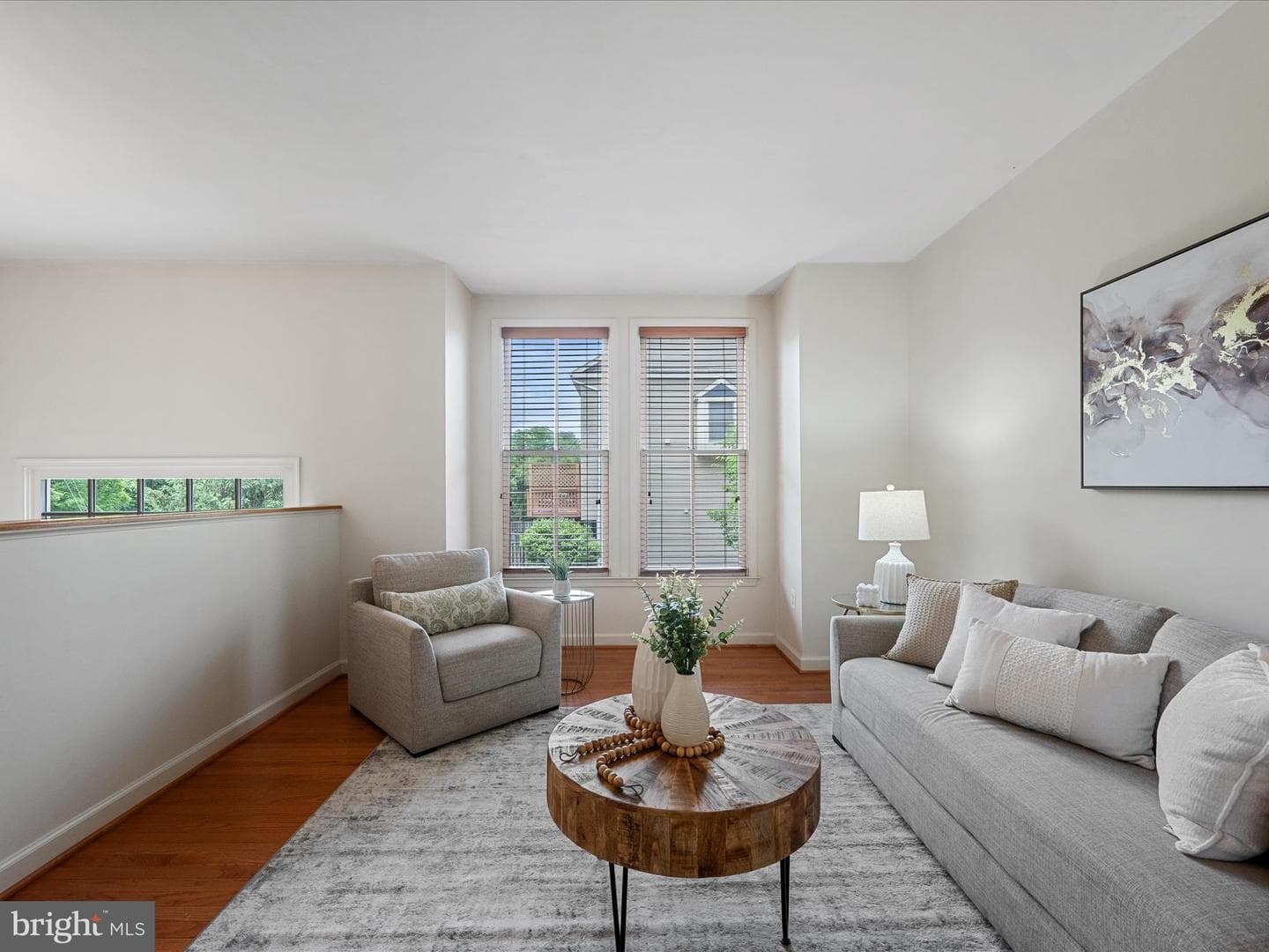 119 Maximillian Court SW photo 5