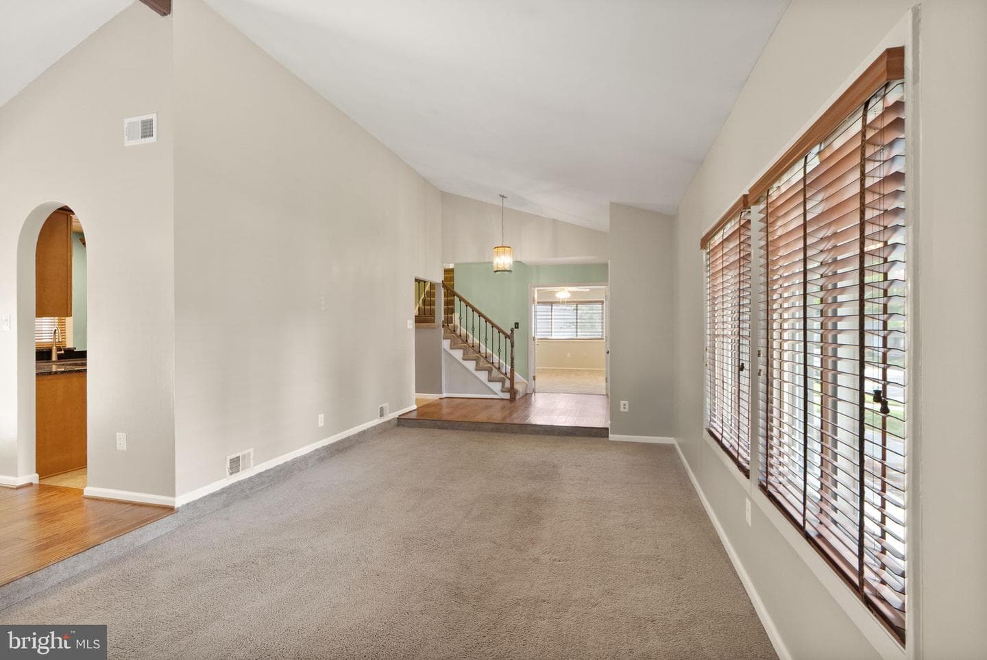 515 Sugarland Run Drive photo 15