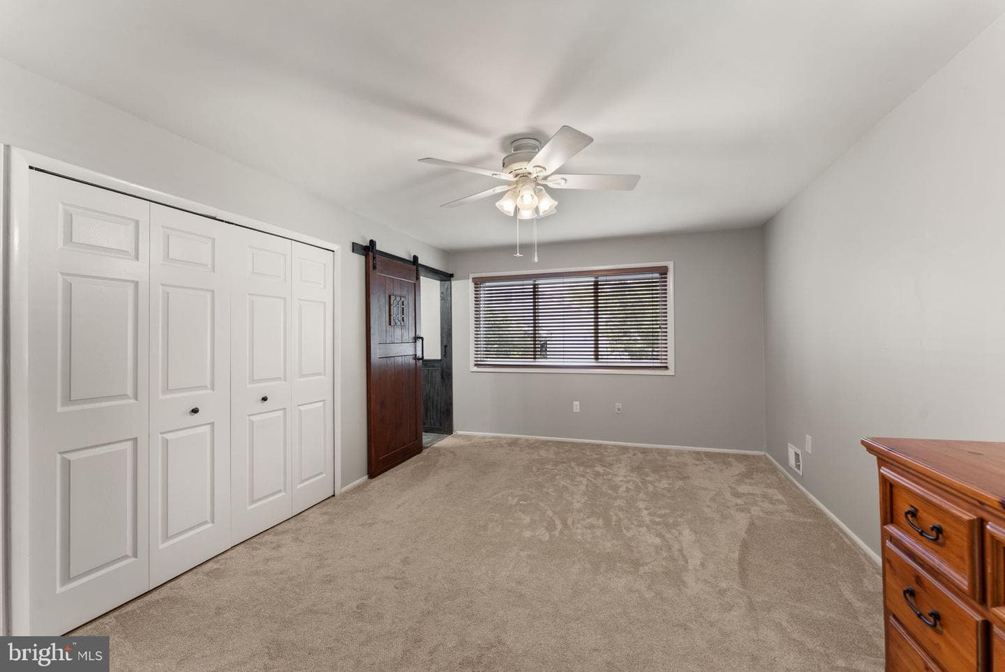 515 Sugarland Run Drive photo 27