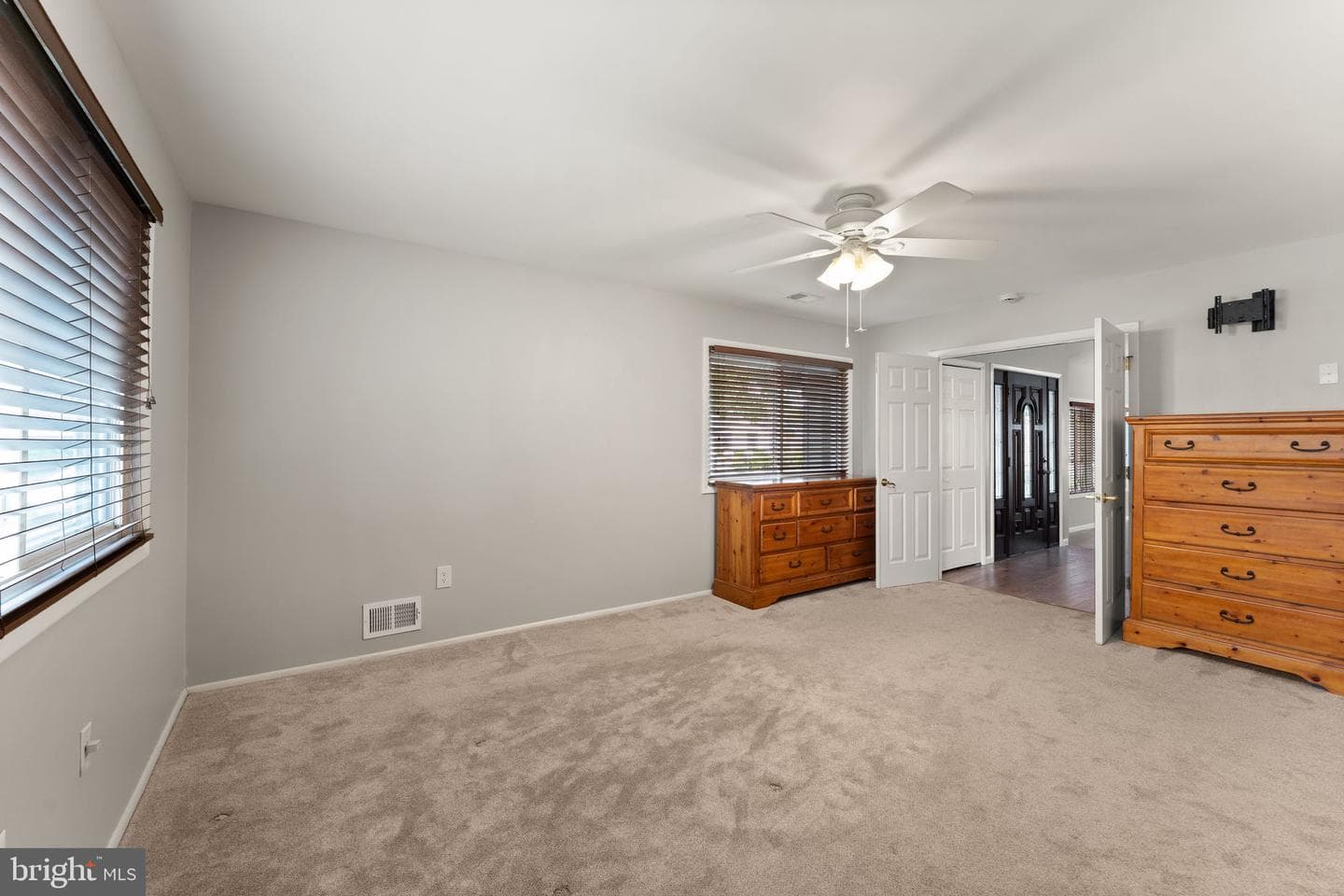515 Sugarland Run Drive photo 31