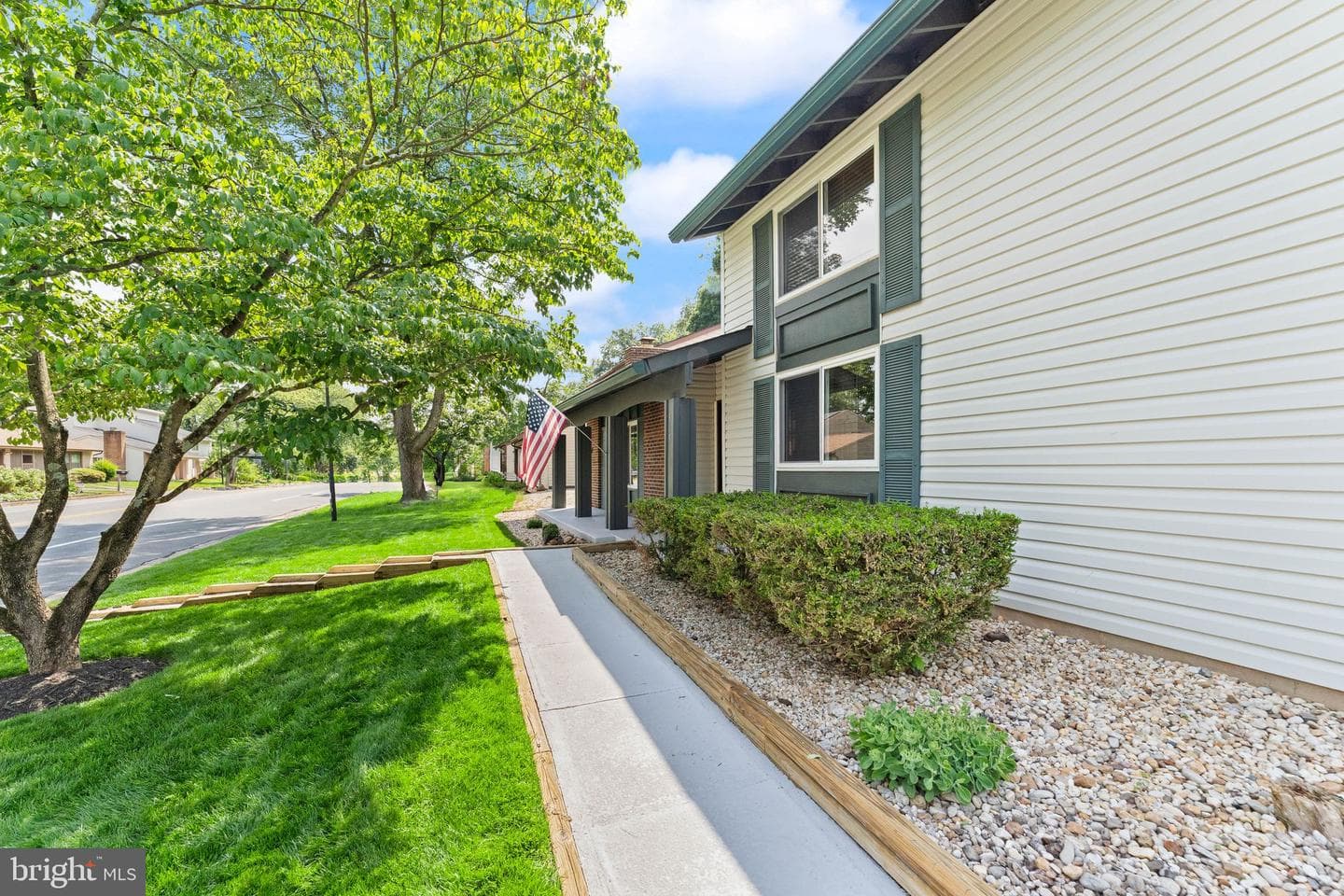 515 Sugarland Run Drive photo 8