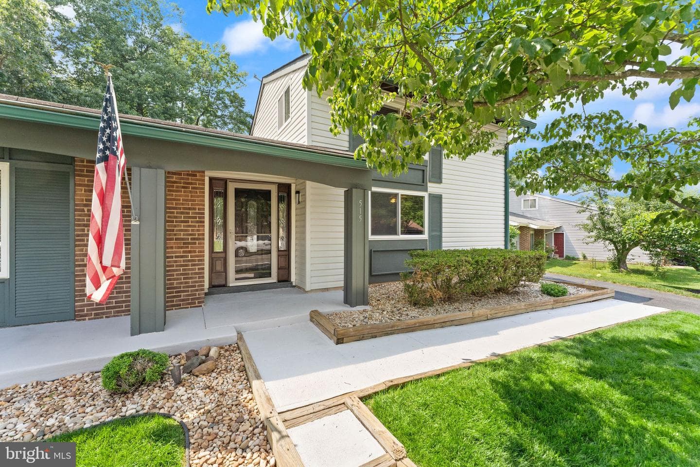 515 Sugarland Run Drive photo 9