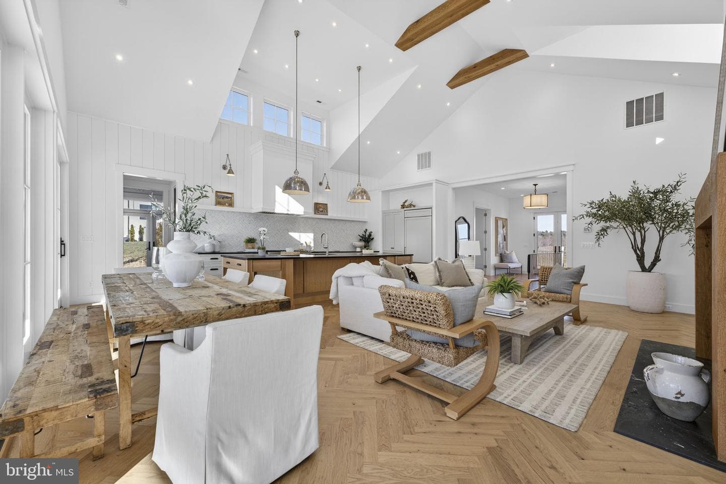505 Martingale Ridge Drive photo 4
