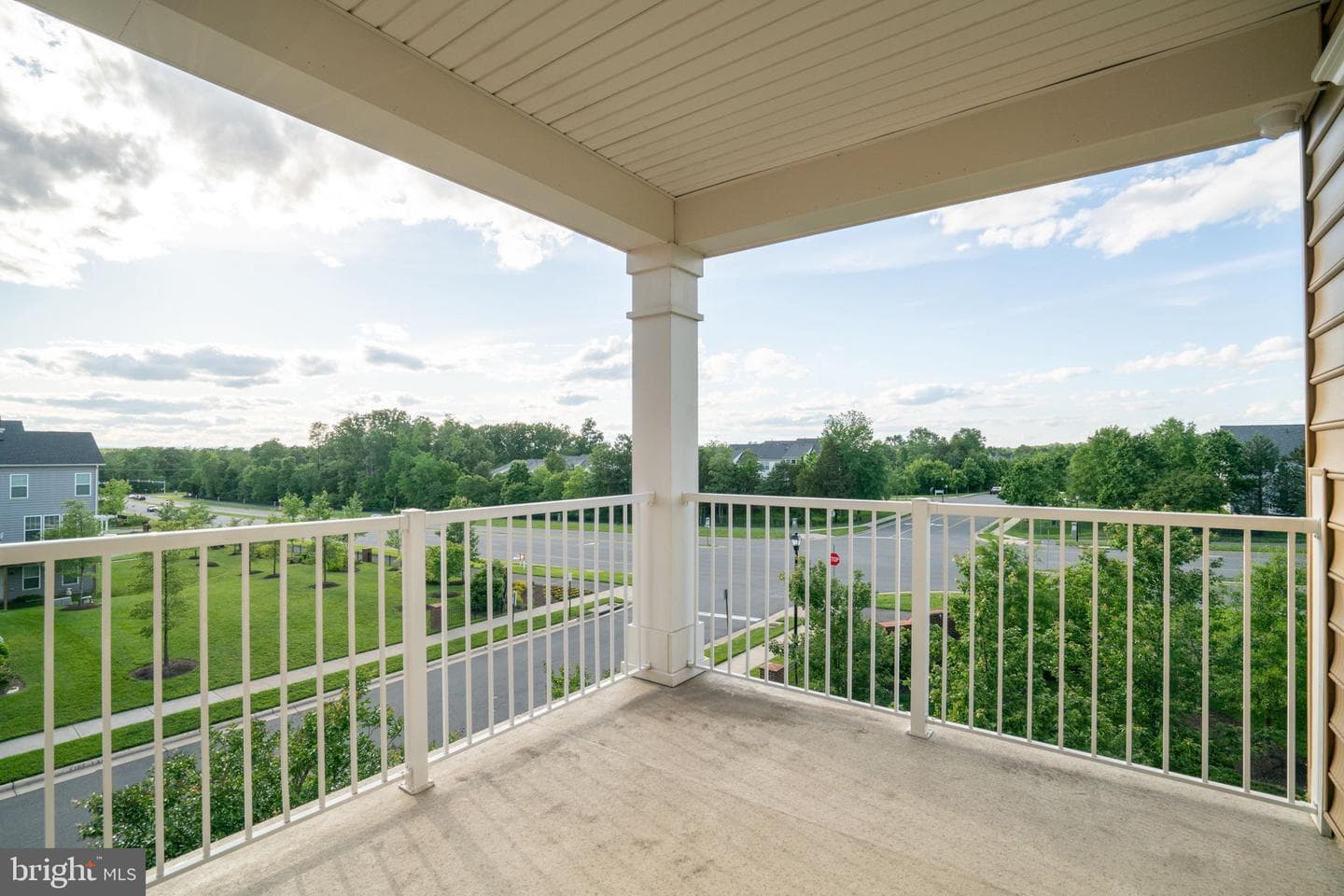 22270 Foggy Ridge Terrace photo 37
