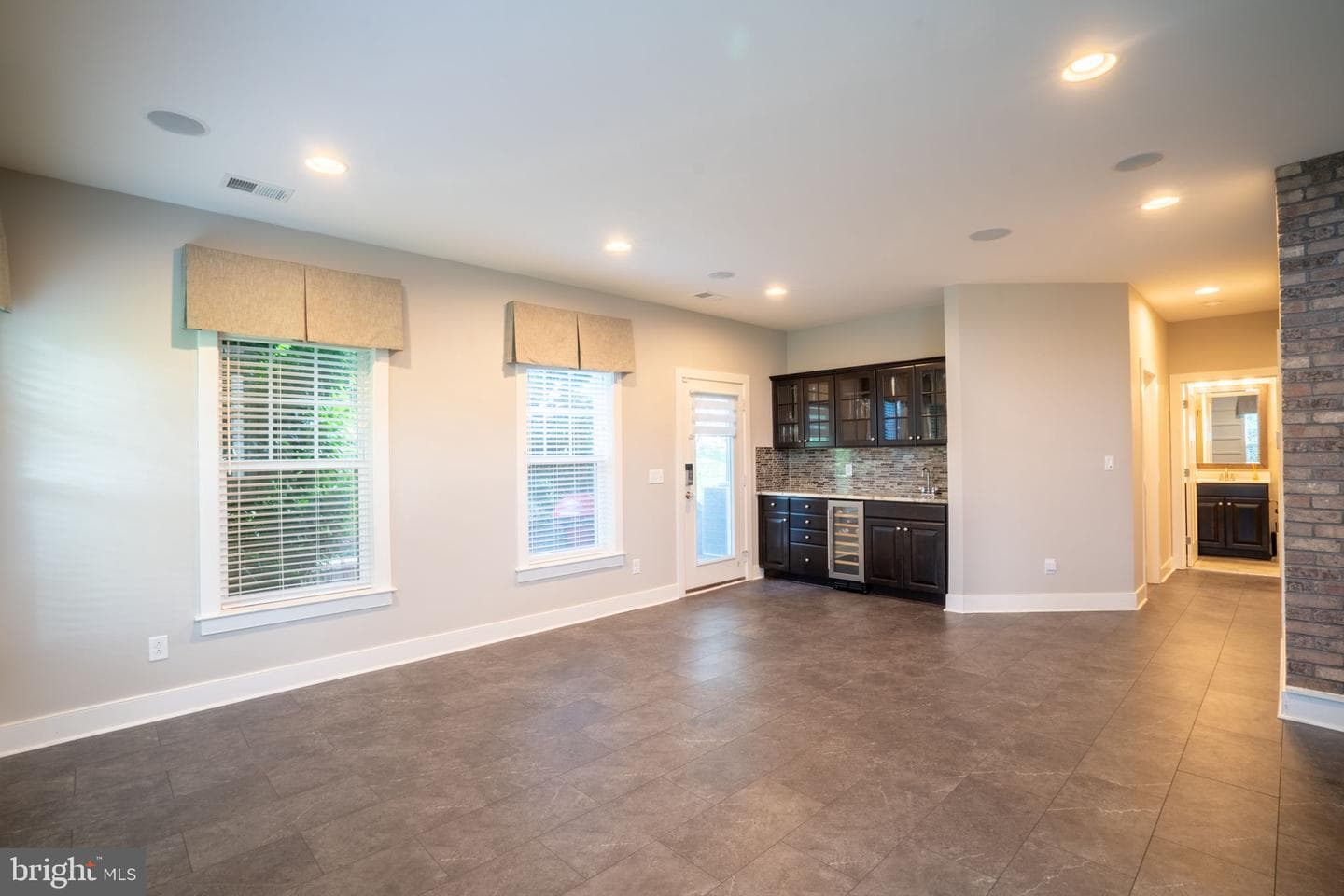 22270 Foggy Ridge Terrace photo 43