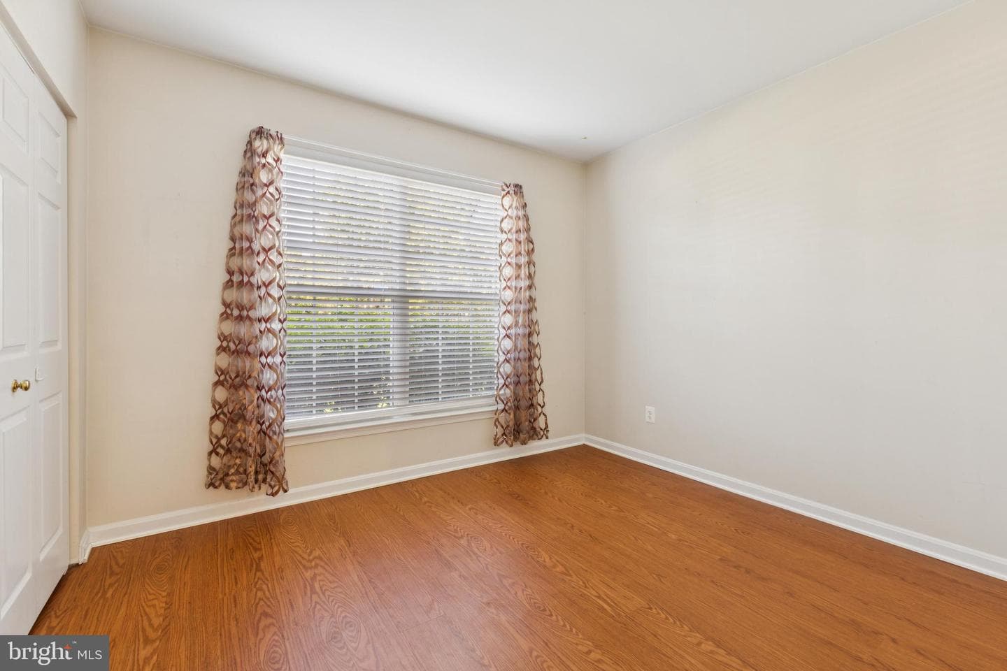 25272 Riffleford Square #104 photo 18