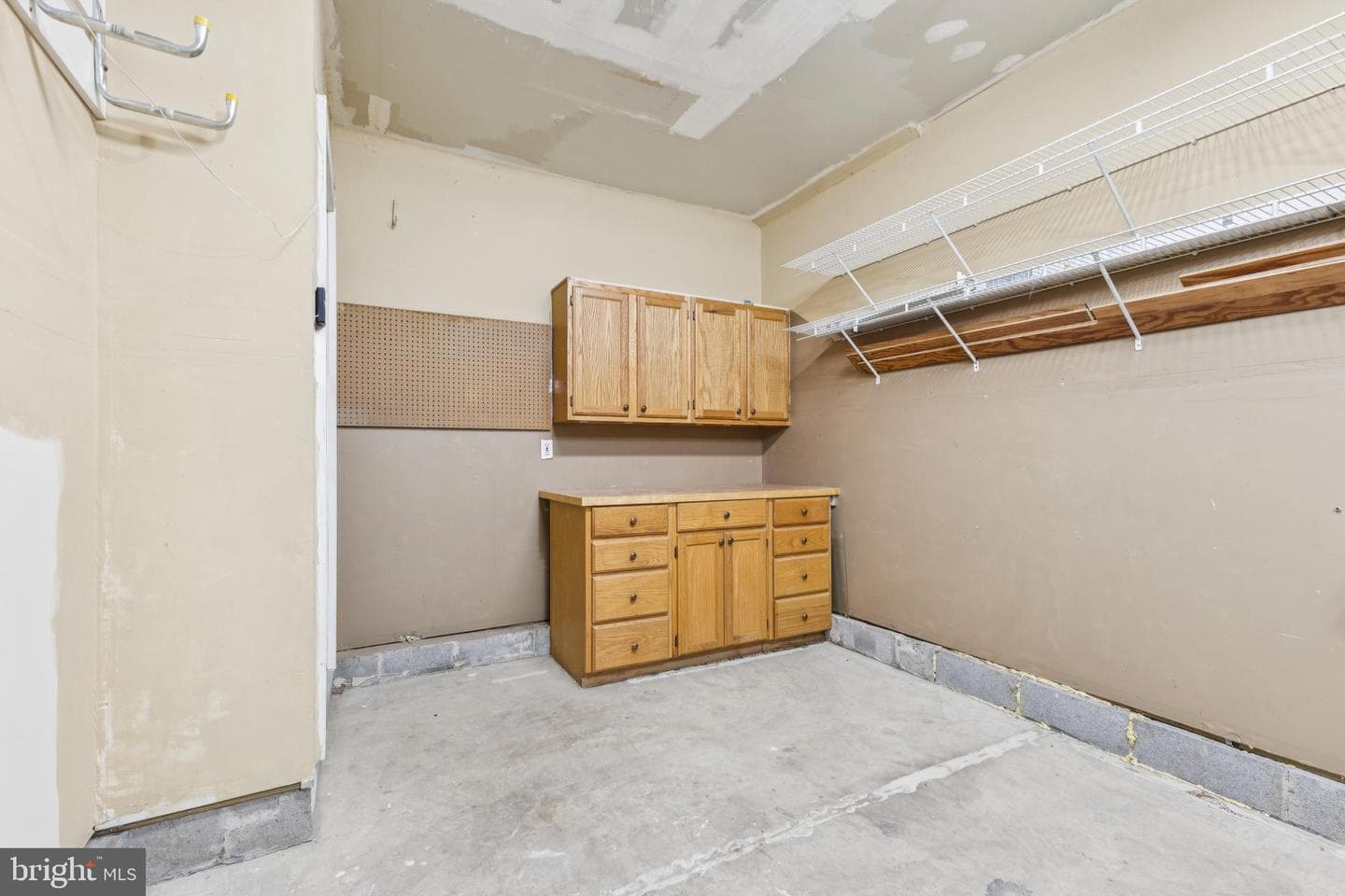 25272 Riffleford Square #104 photo 22