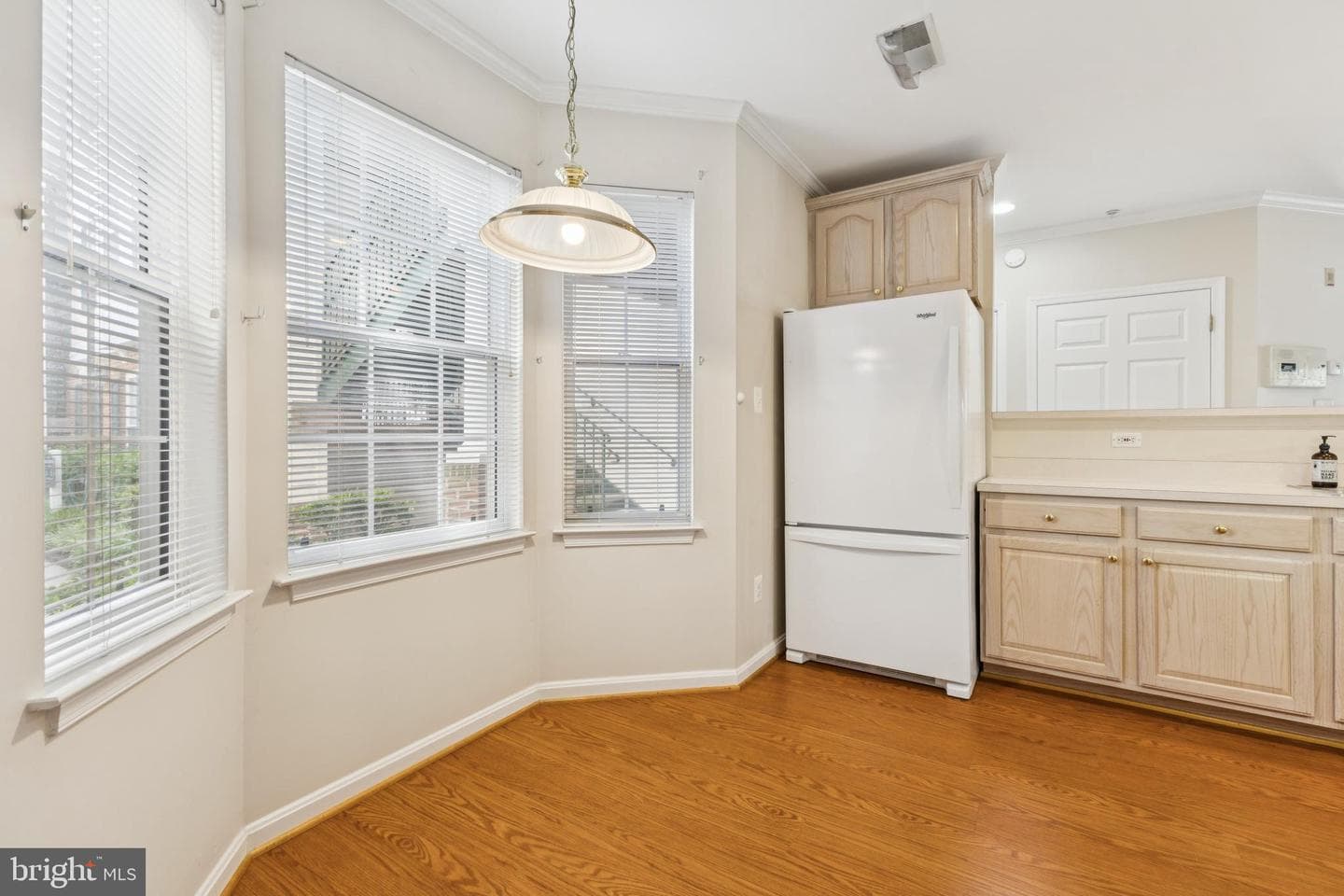 25272 Riffleford Square #104 photo 9