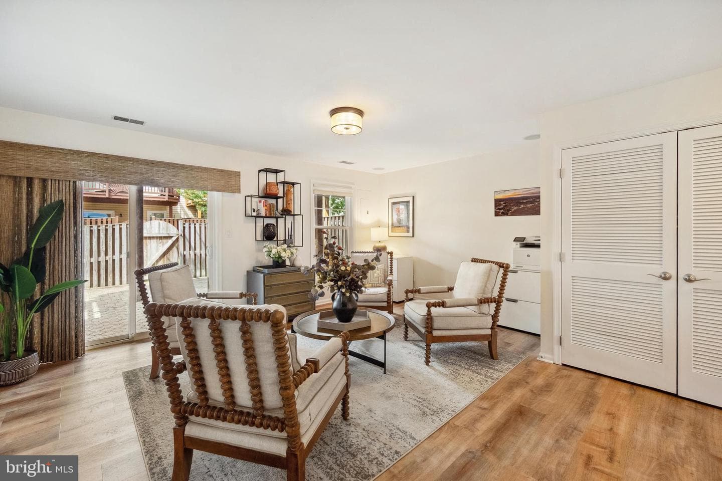 25366 Ashbury photo 8