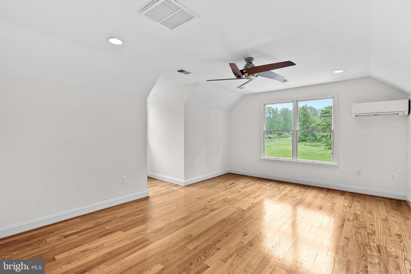 13385 Taylorstown Road photo 54