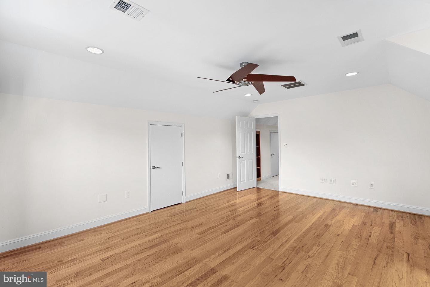 13385 Taylorstown Road photo 55