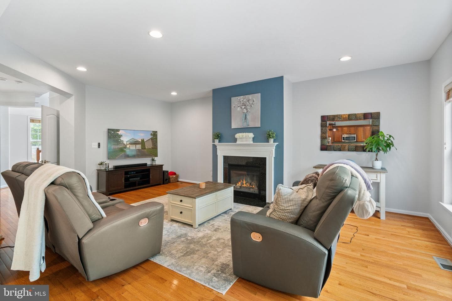 42026 Zircon Drive photo 15