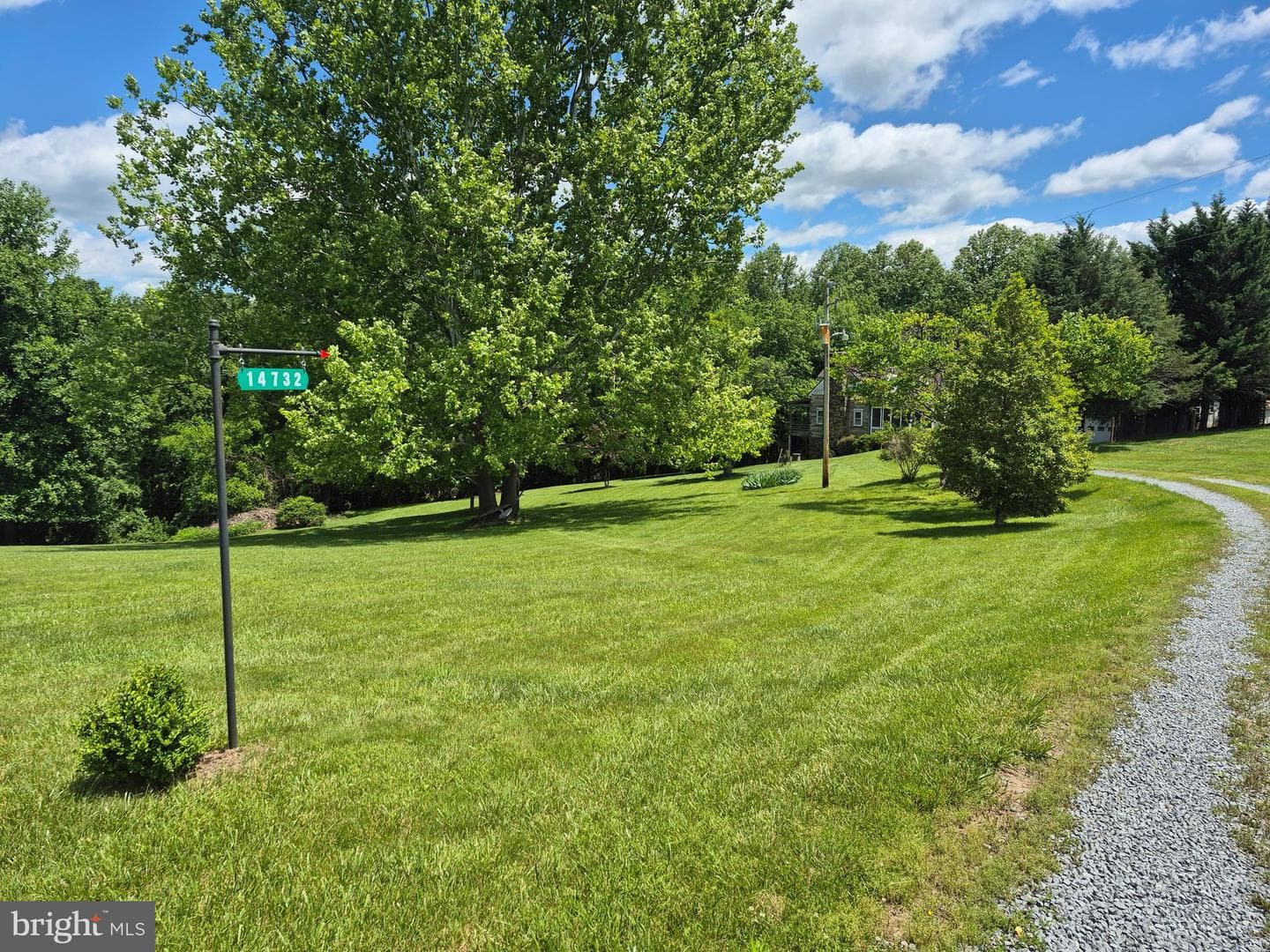 14732 Rose Hollow Lane photo 2