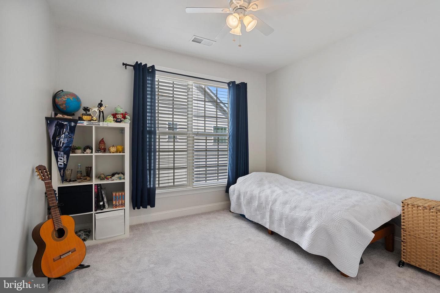 42735 Macauley Place photo 26