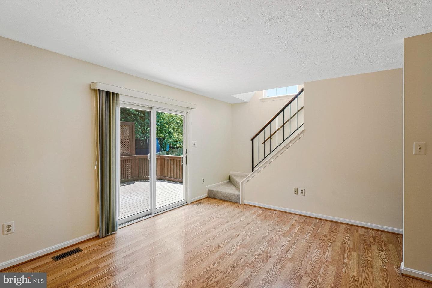 1011 Forbes Court NE photo 10