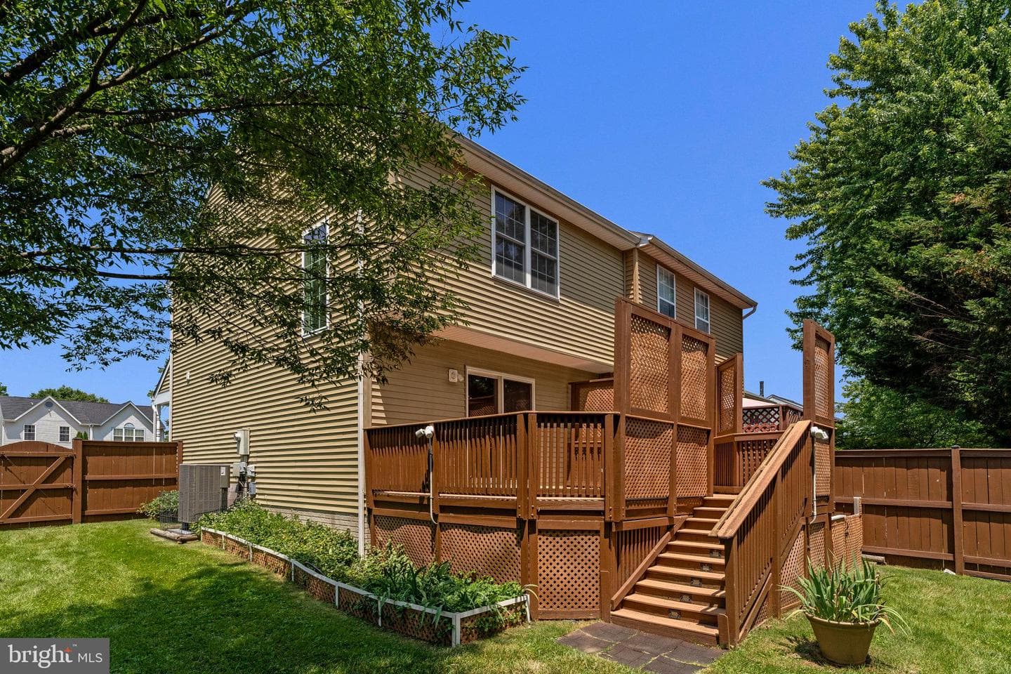 1011 Forbes Court NE photo 24