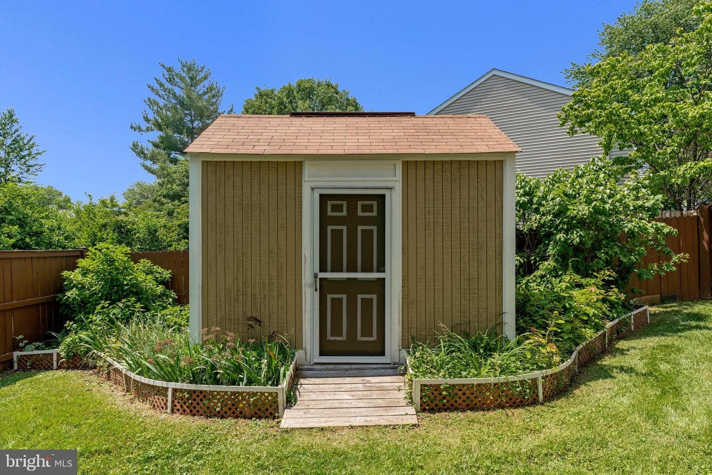 1011 Forbes Court NE photo 26