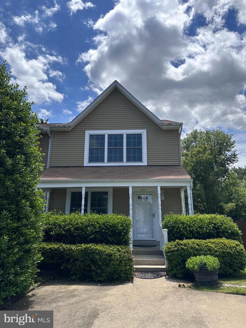 1011 Forbes Court NE photo 31