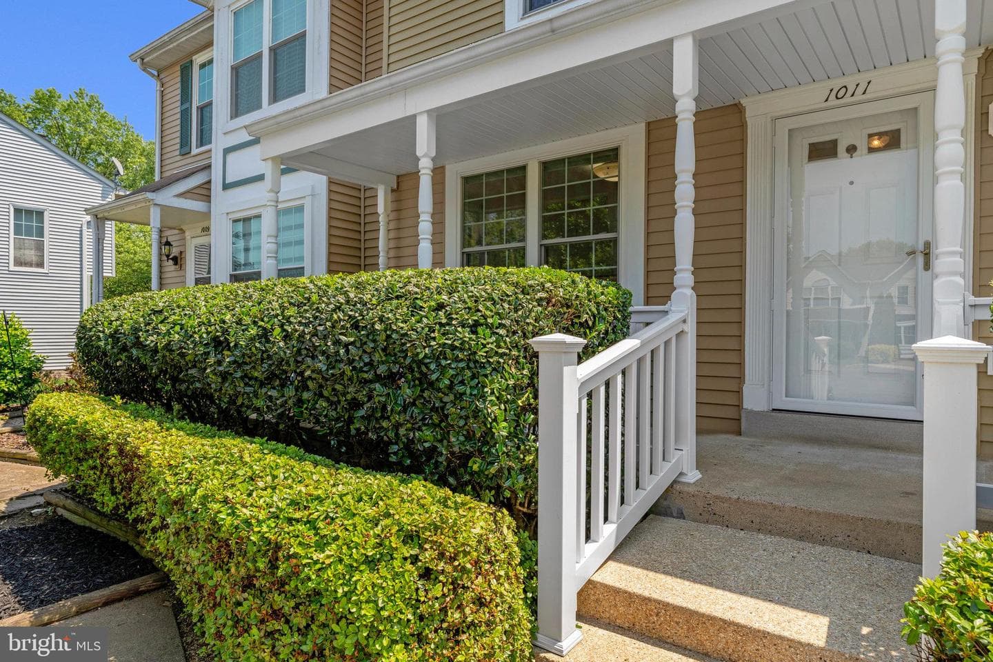 1011 Forbes Court NE photo 4