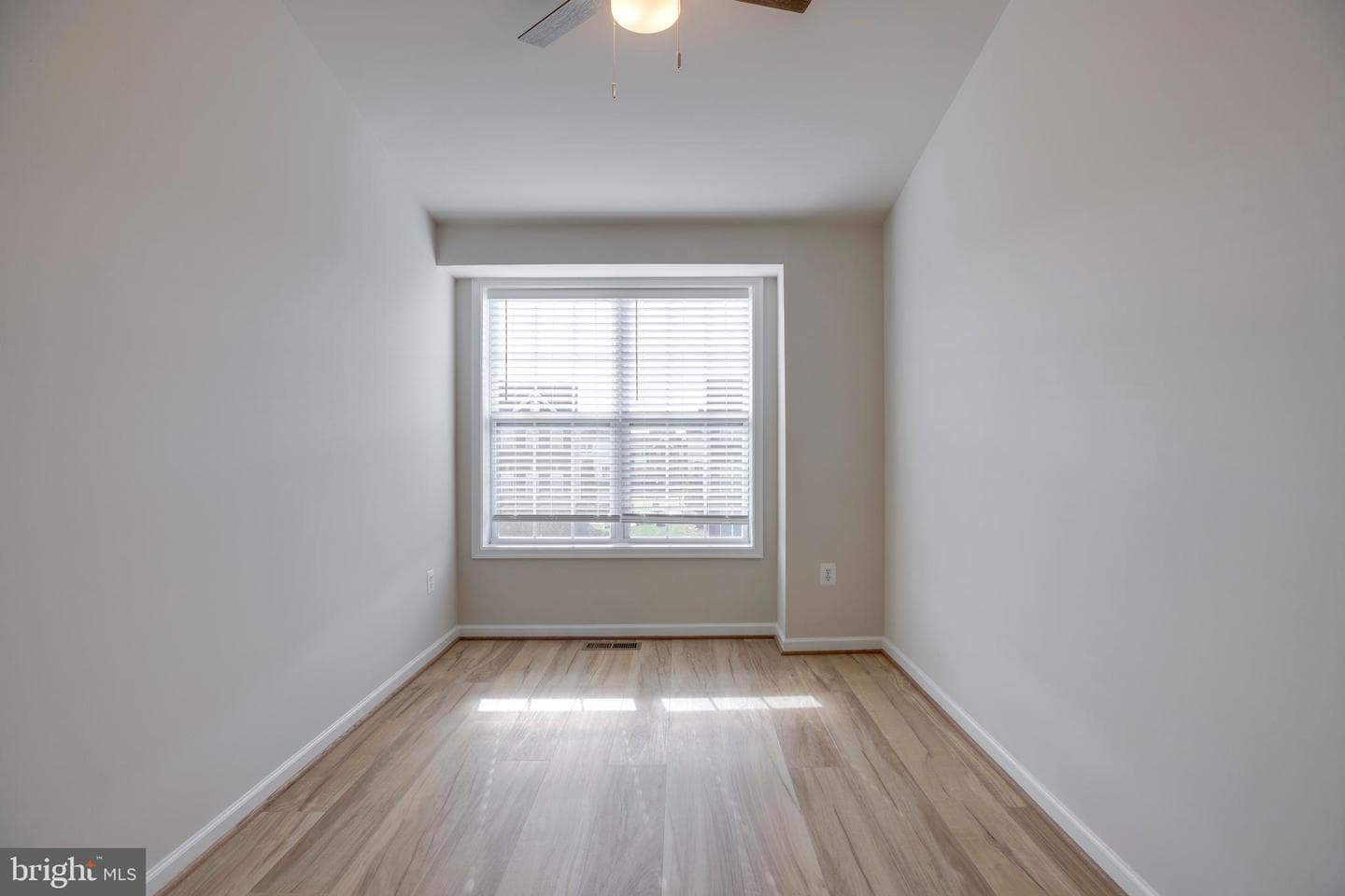 43180 Loudoun Reserve Drive photo 30