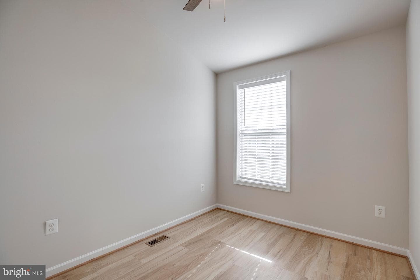 43180 Loudoun Reserve Drive photo 32