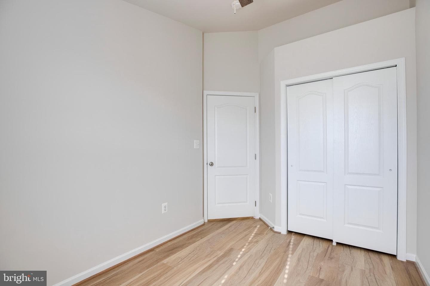 43180 Loudoun Reserve Drive photo 33