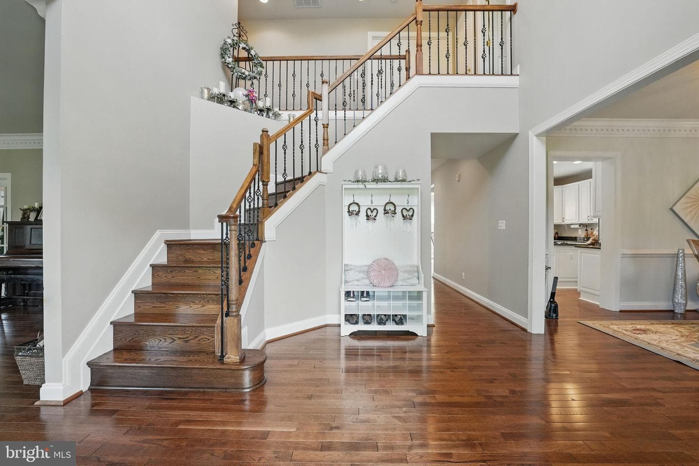 16920 Beaconsfield Way photo 3