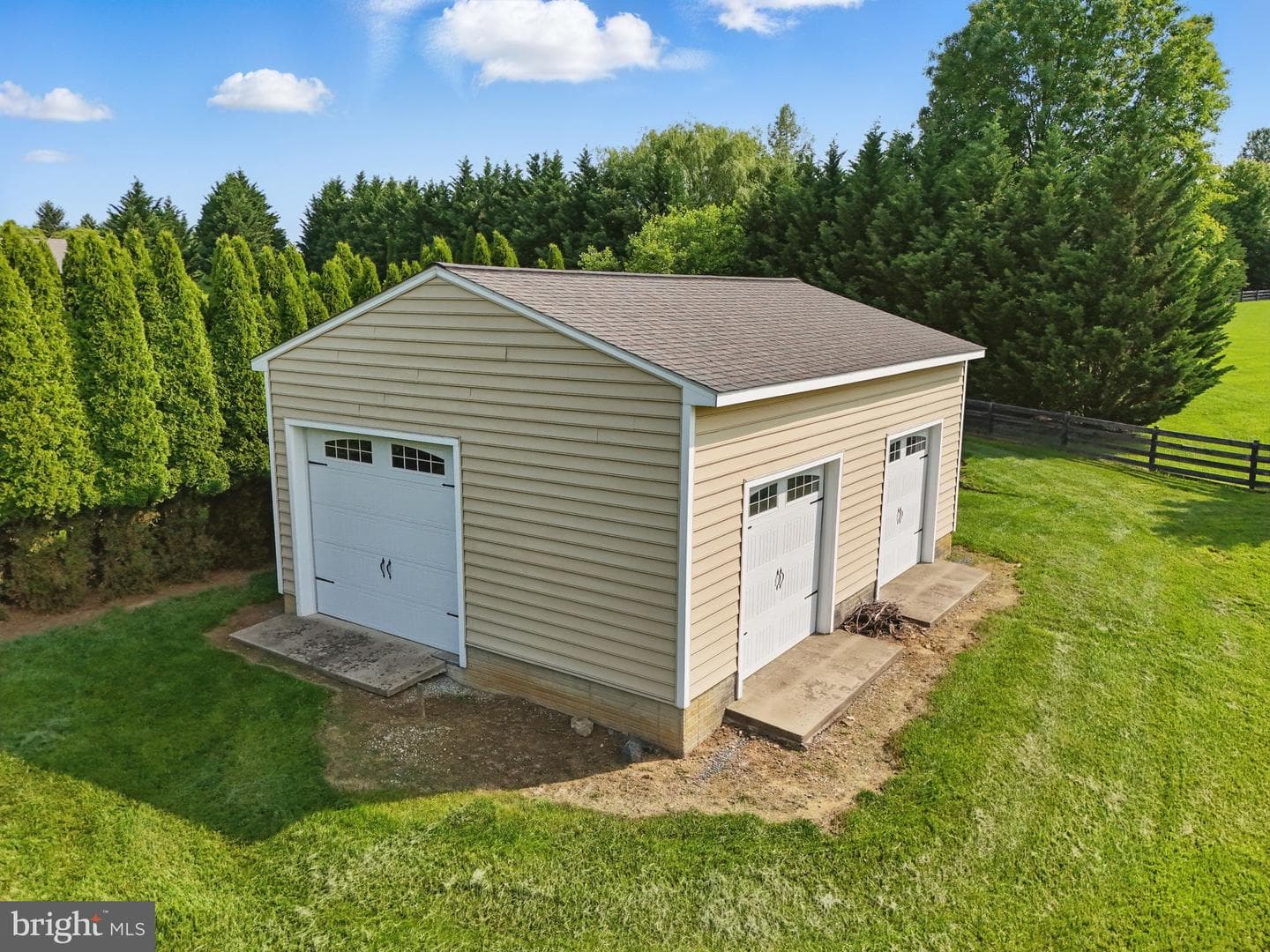 16920 Beaconsfield Way photo 73