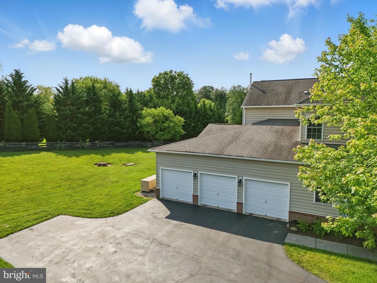 16920 Beaconsfield Way photo 77