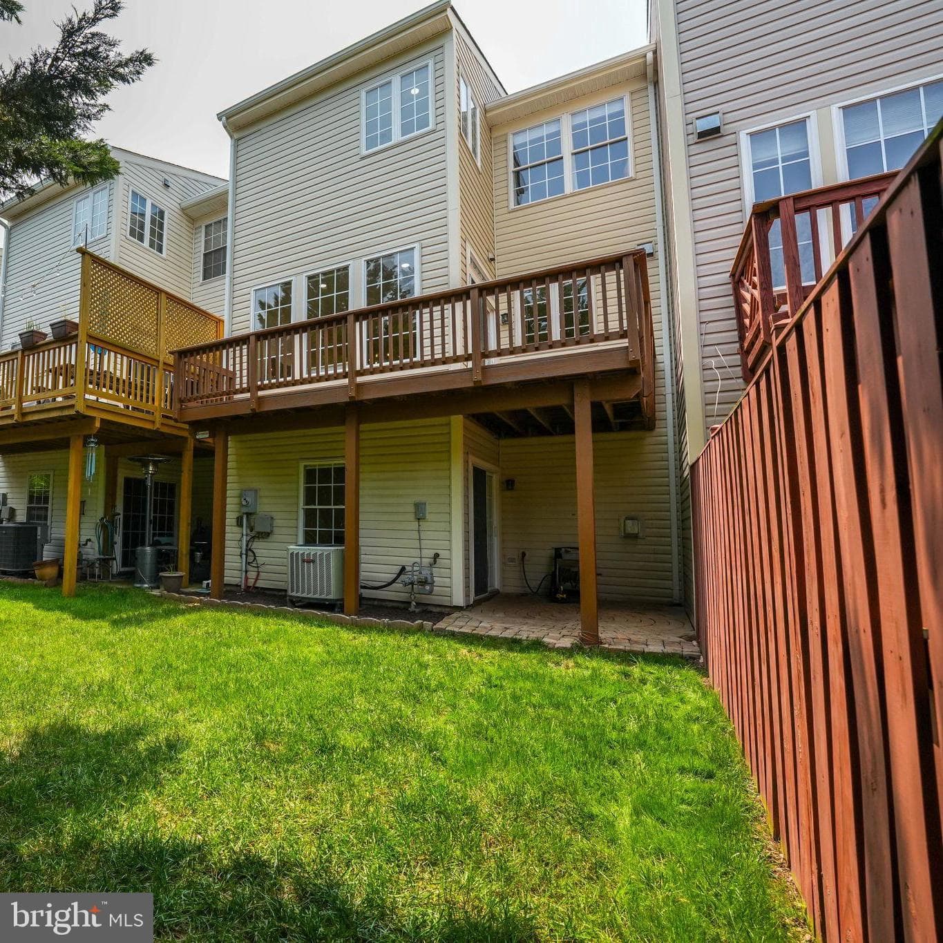 1230 Cambria Terrace NE photo 38