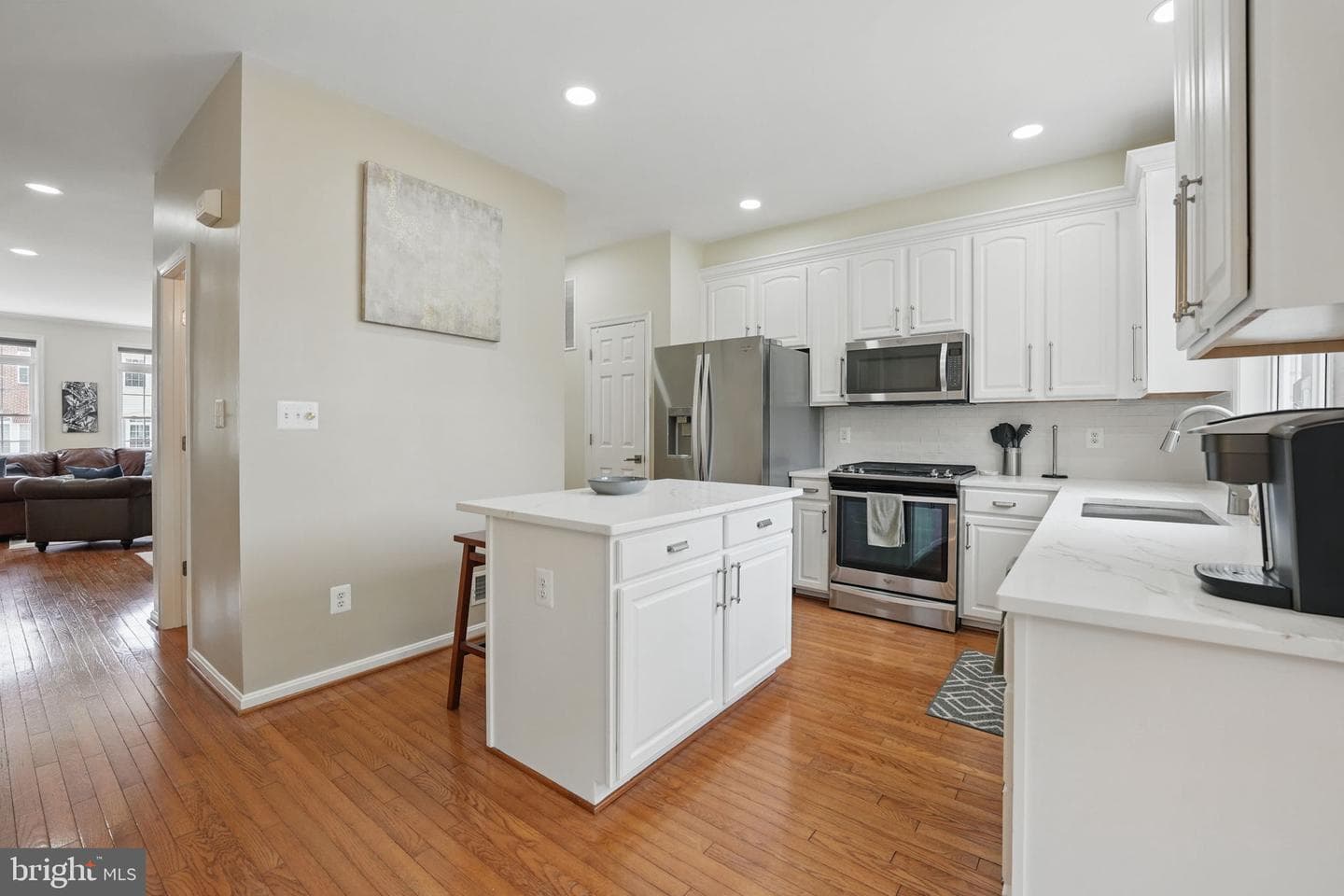 1230 Cambria Terrace NE photo 5