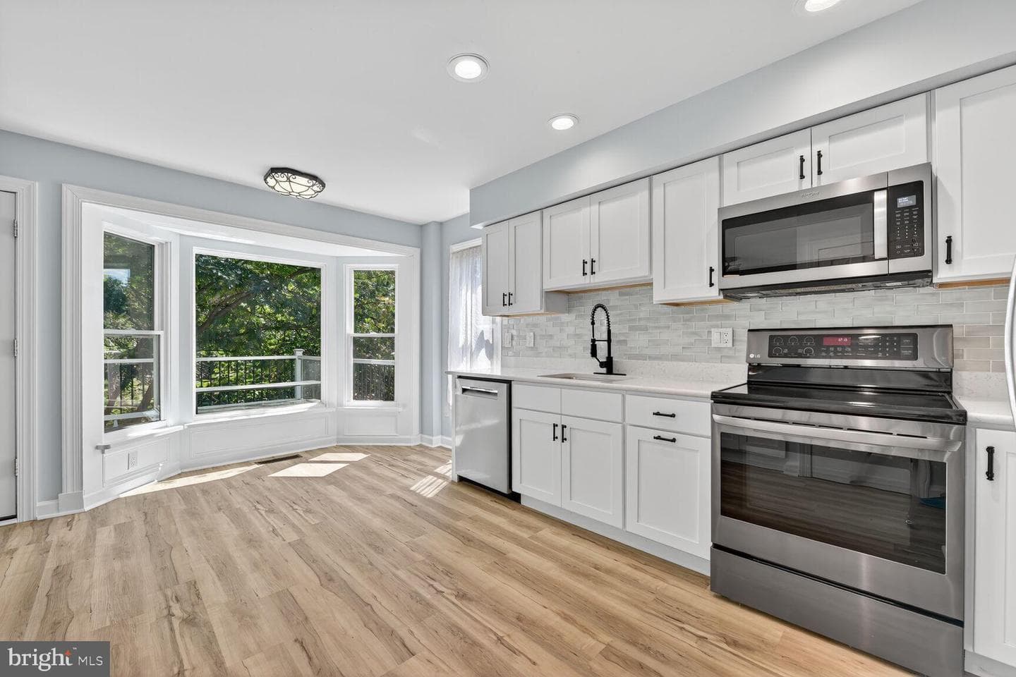 20970 Promontory Square photo 4