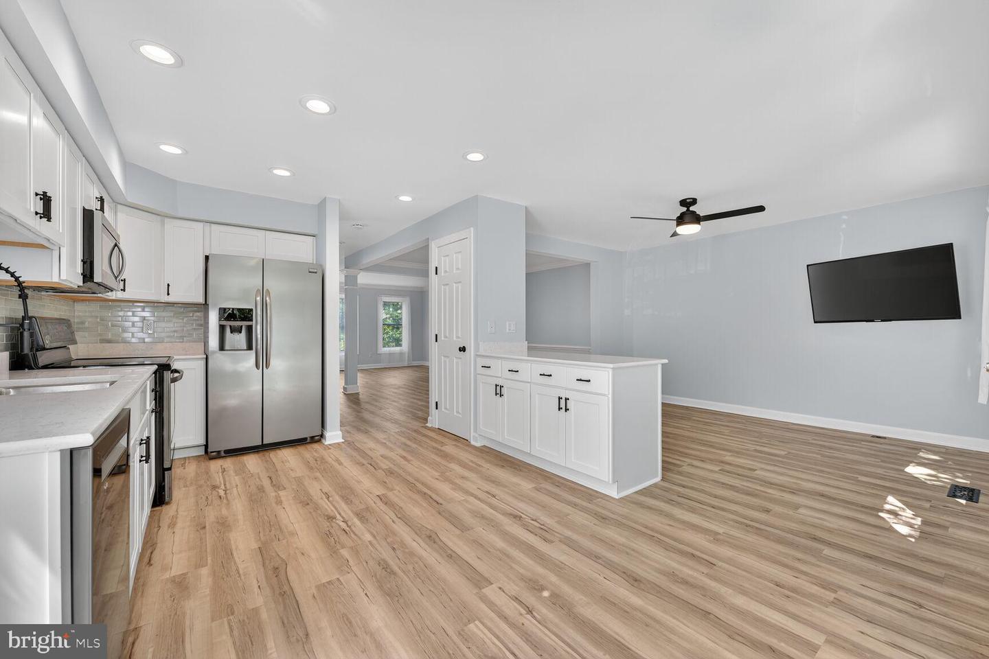 20970 Promontory Square photo 5